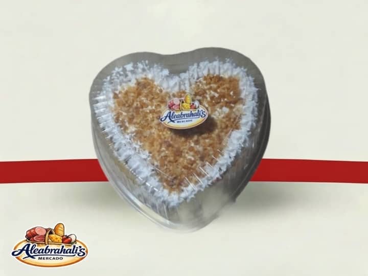 Kake Relleno con Nata de Maní 750g (Forma de Corazón)